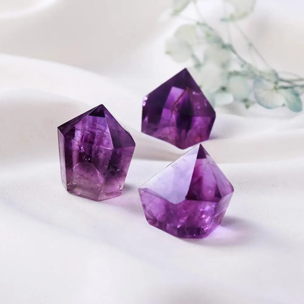 

Amethyst Column Mini Cute Six-sided Single-point Energy Degaussing Ornaments Rough For Home Decor Reiki Stone Pyramid Small L7H9