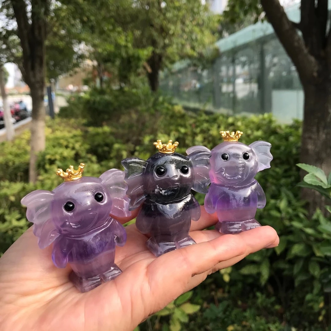 

2pcs 6cm Natural Fluorite Cartoon Crown Elephant Crystal Animal Carving Crafts Healing Energy Stone Fashion Home Decoration Gift