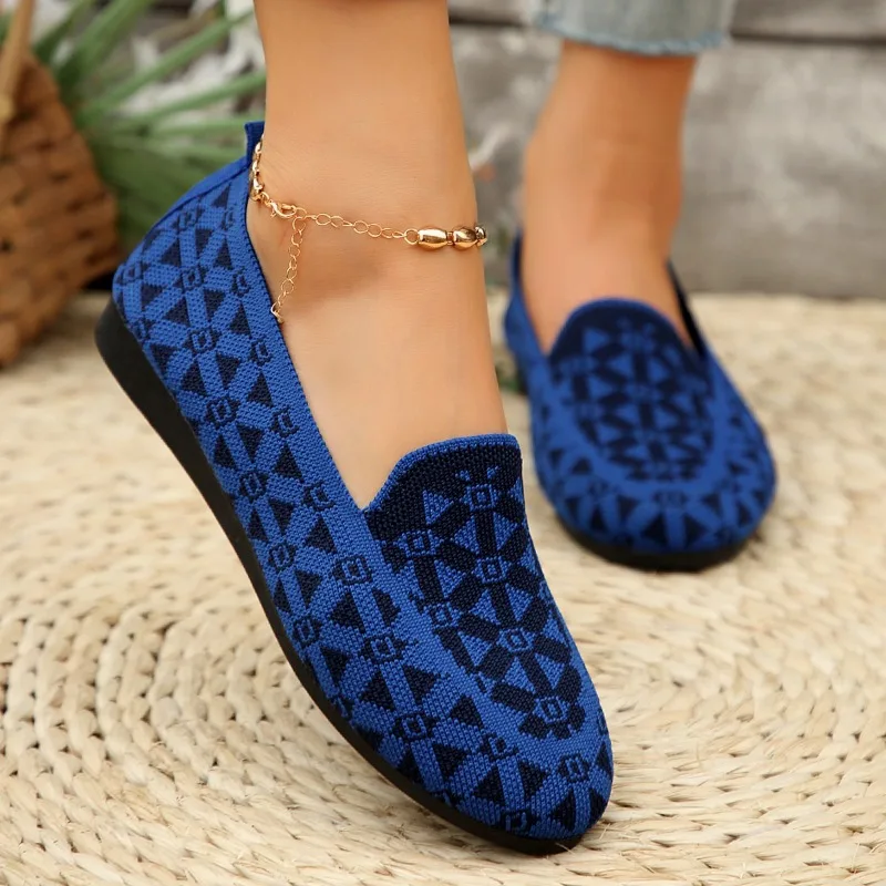 Туфли женские с круглым носком однотонные вязаные геометрическим рисунком