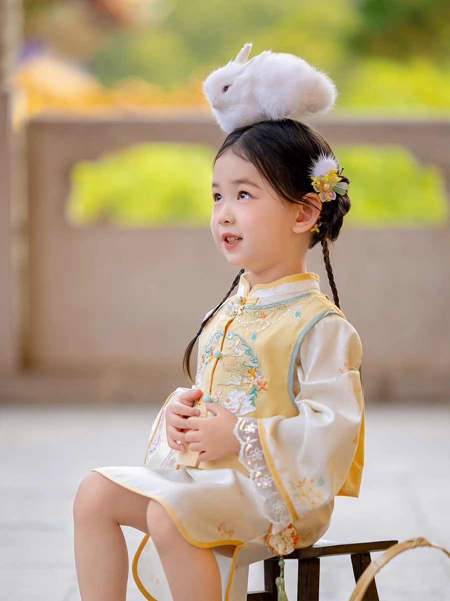 Осень 2024 жилет для маленьких девочек Hanfu Ципао Нефритовый кролик одежда в