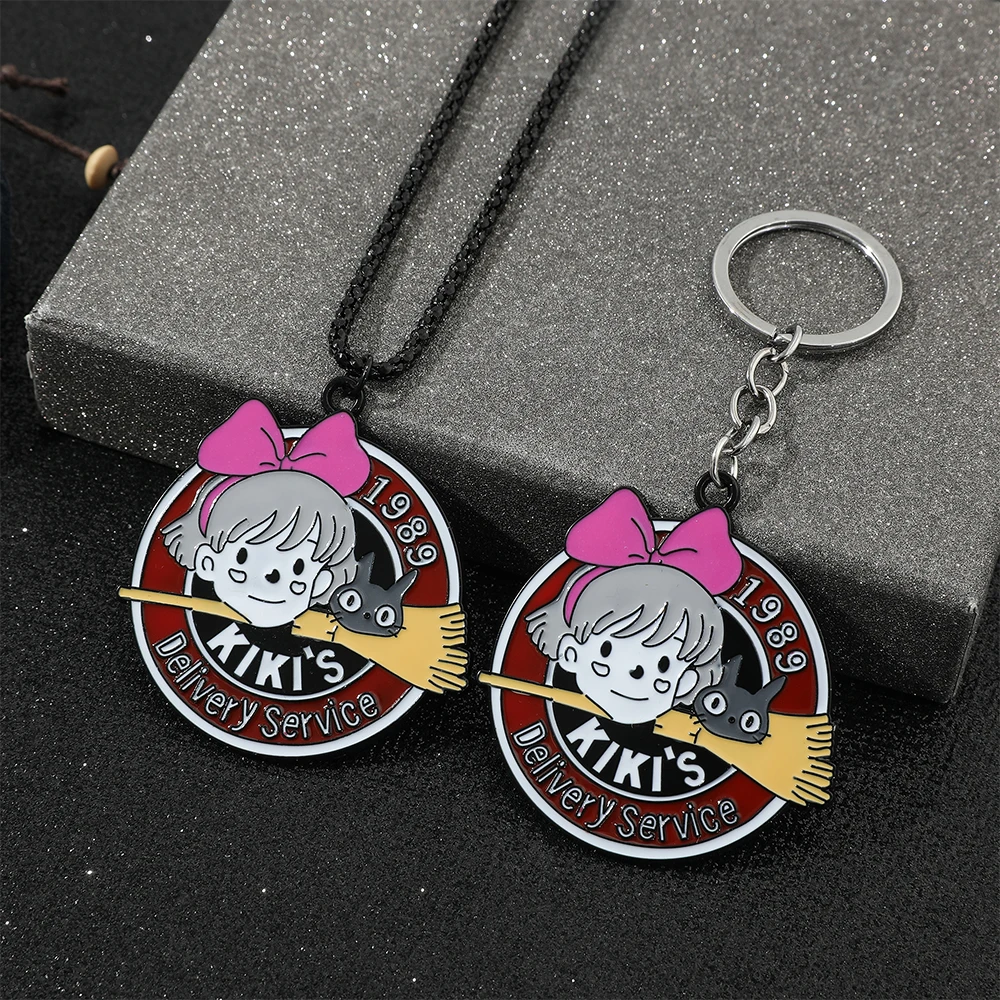 Ювелирные изделия с подвеской в виде черного кота |