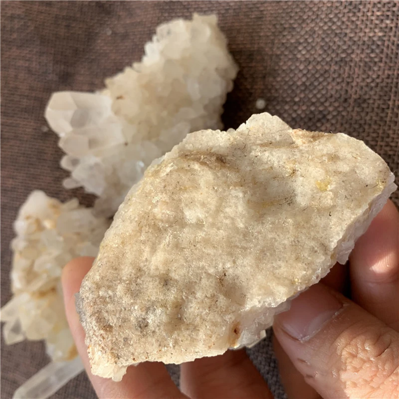 Natural Stone Ore Irregular White Crystal Cluster Rough Rock Gemstone Ornaments Feng Shui Mineral Specimen Pillar Quartz Gift