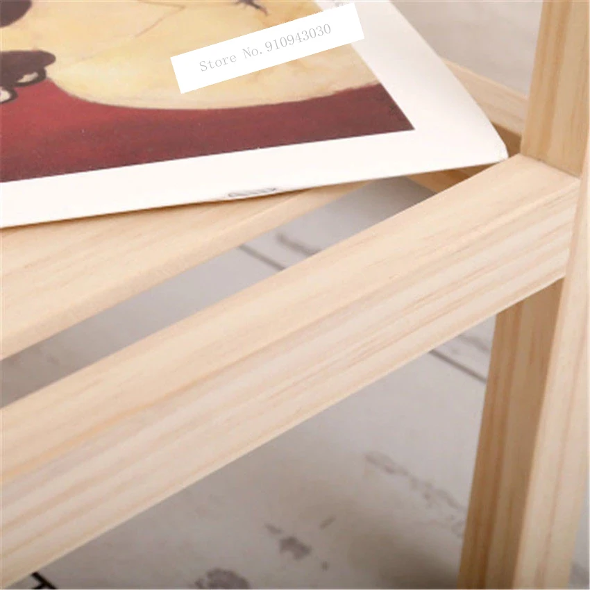 Простой прикроватный столик маленькая деталь фоторамка стойка из закаленного