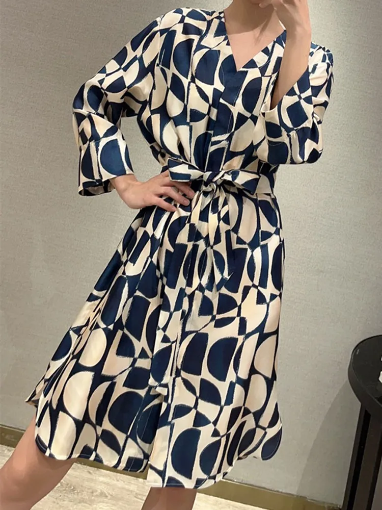 

Женское винтажное мини-платье, шелковое платье с геометрическим принтом, рукавом три четверти, V-образным вырезом, поясом и шнуровкой, 100%