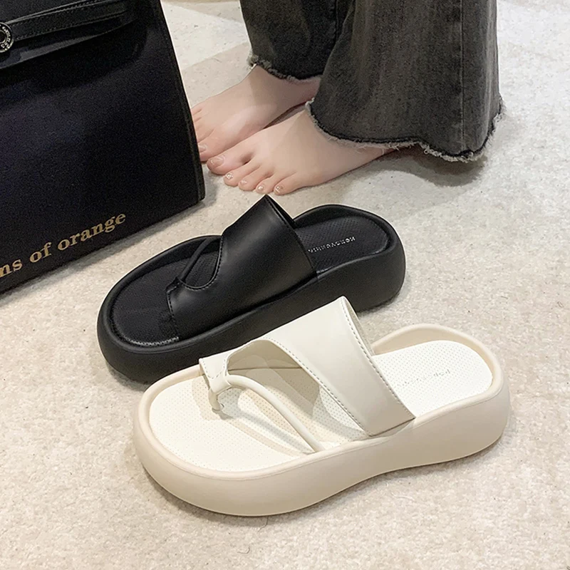 

Shoes Women Med Slippers Flat Pantofle Slides Rubber Flip Flops Fashion Platform Soft 2023 Hawaiian Luxury PU Retro House Slipp