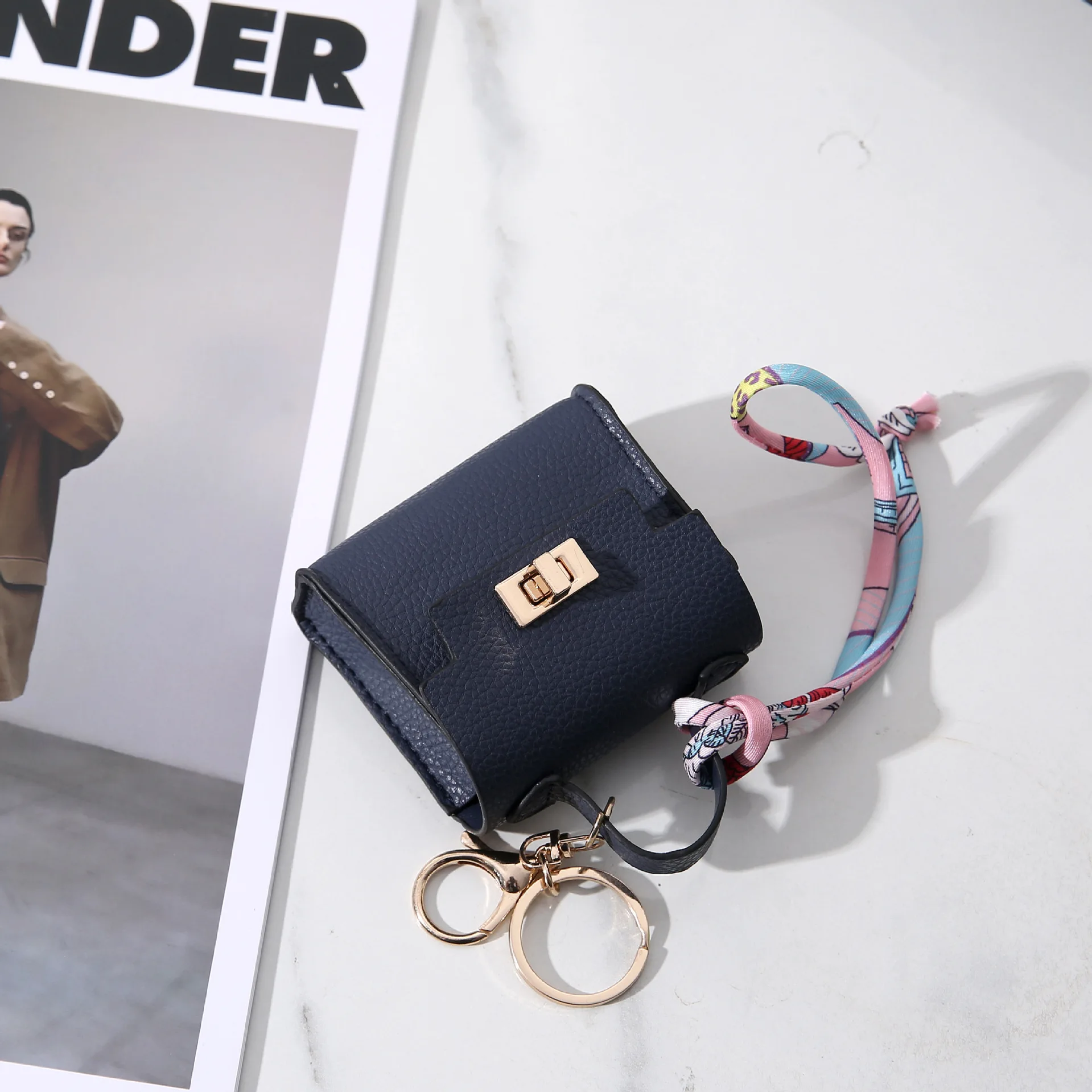 Роскошная Легкая Красная Наволочка Zawieszka Do Bagby Маленькая Домашняя Сумка Модный