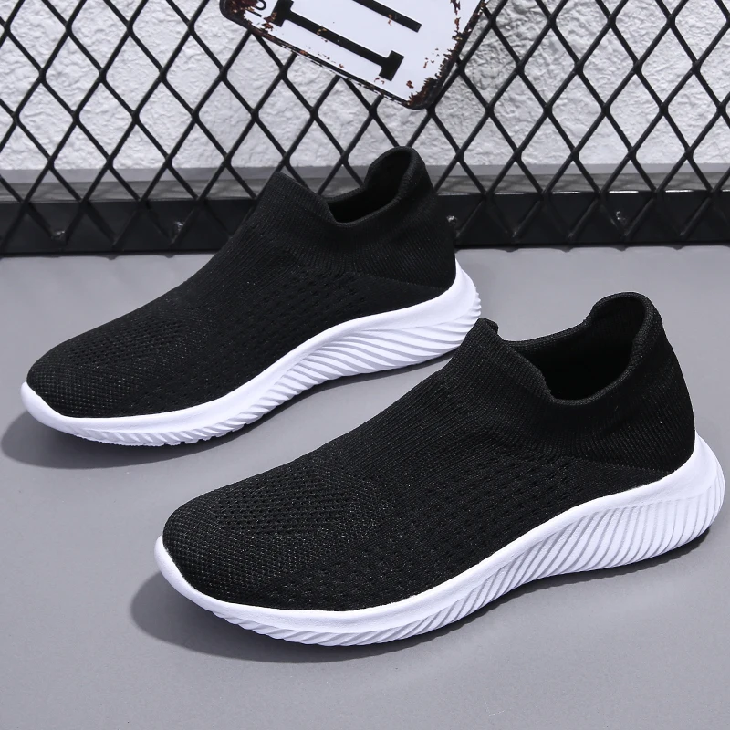 

D06 High Quality Frequency Pack Men Running Shoes Comfortable Sports Lightweight Sneakers EUR 36-45