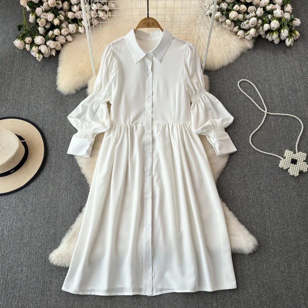 Однобортное однобортное платье-рубашка трапециевидной формы с фонариком на