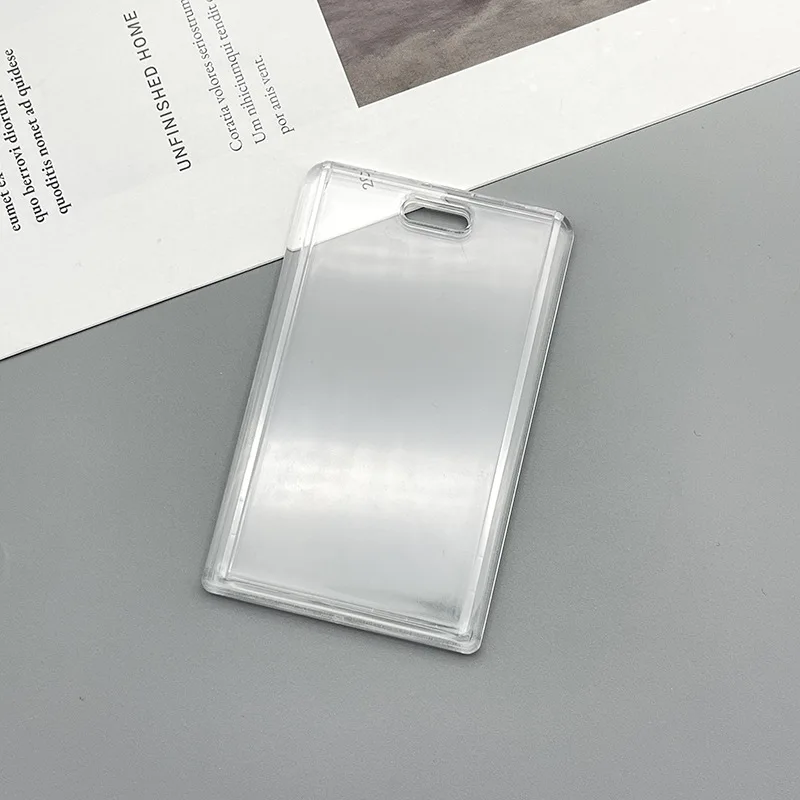 

Прозрачный держатель для карты с шнурком