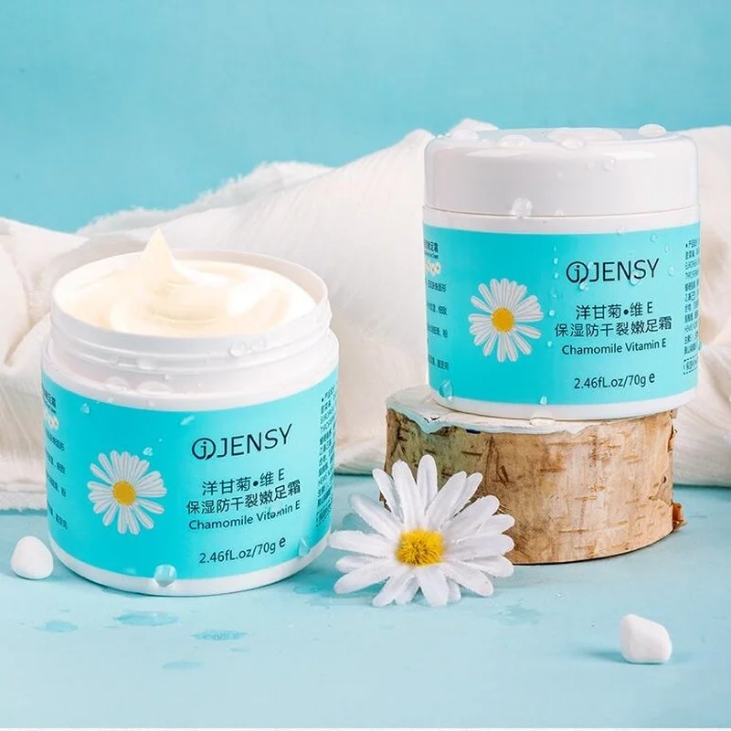 

Крем для ног с витамином E и ромашкой, увлажняющий крем для сухой и взломной кожи, освежающий, нежирный, не вызывающий раздражения крем для но...