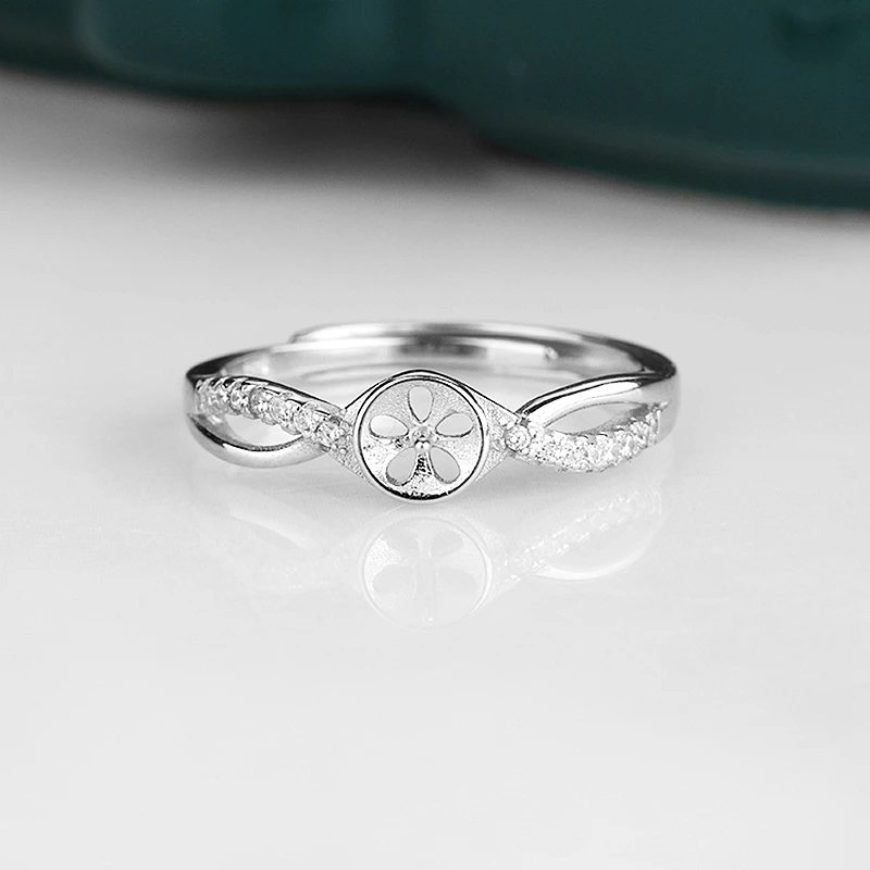 

Женское серебряное кольцо с жемчугом или круглым бусином 7-10 мм