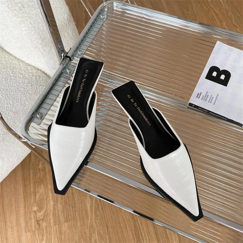 

2022 Summer New Half Slipper Women Wear Fashionable Temperament Sandals Gold And Silver Crocodile Texture Women‘s Shoes