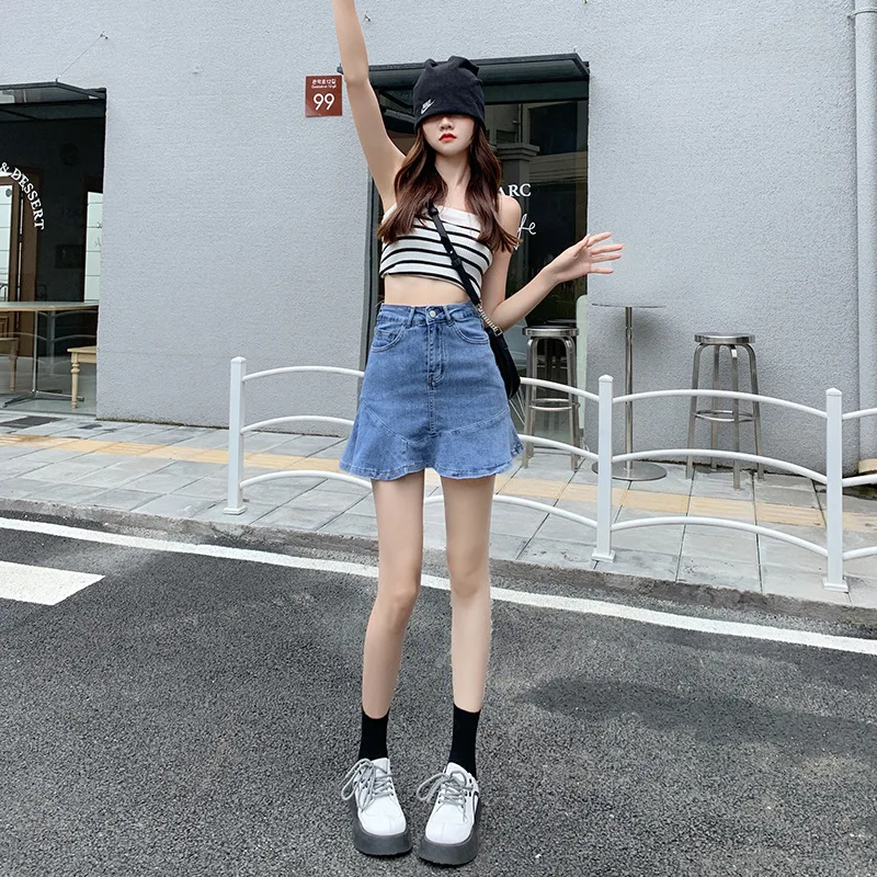 

Denim short skirt women's summer 2022 new thin small high waist trousers anti-slip bag hip A-line short skirt
