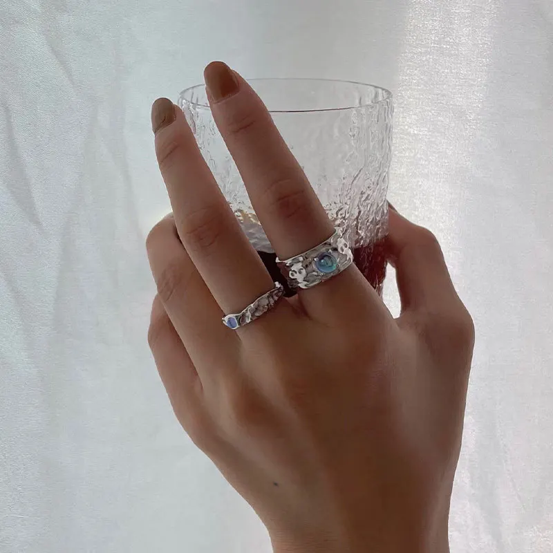 

Кольцо с лунным камнем женское, регулируемое ювелирное изделие серебристого цвета с нестандартной оловянной фольгой, украшение на годовщи...