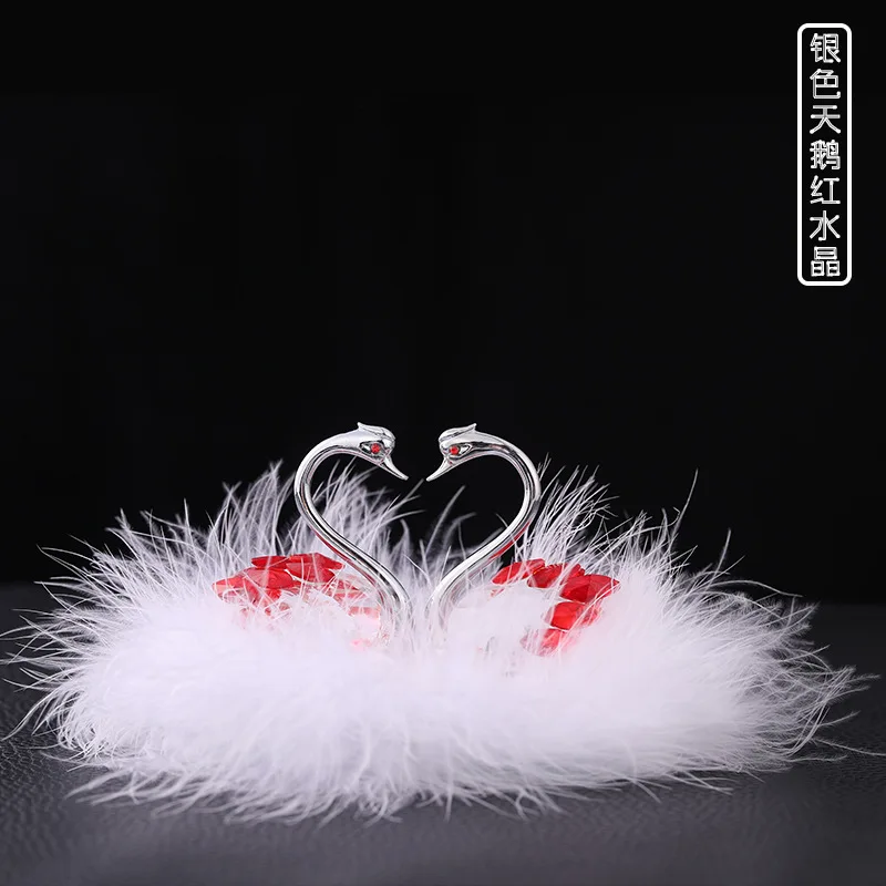 

Crystal Swan Car Ornaments Beautiful Fashion Creative Perfume Seat Car Accessories Alloy Swan Crystal Aromatherapy Decorations