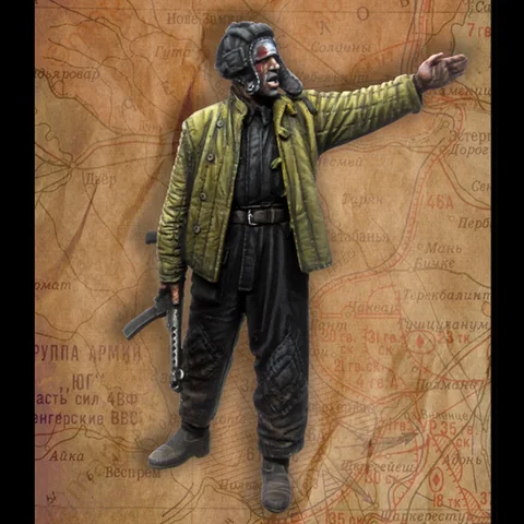 Фигурка танкиста RDR 1/35