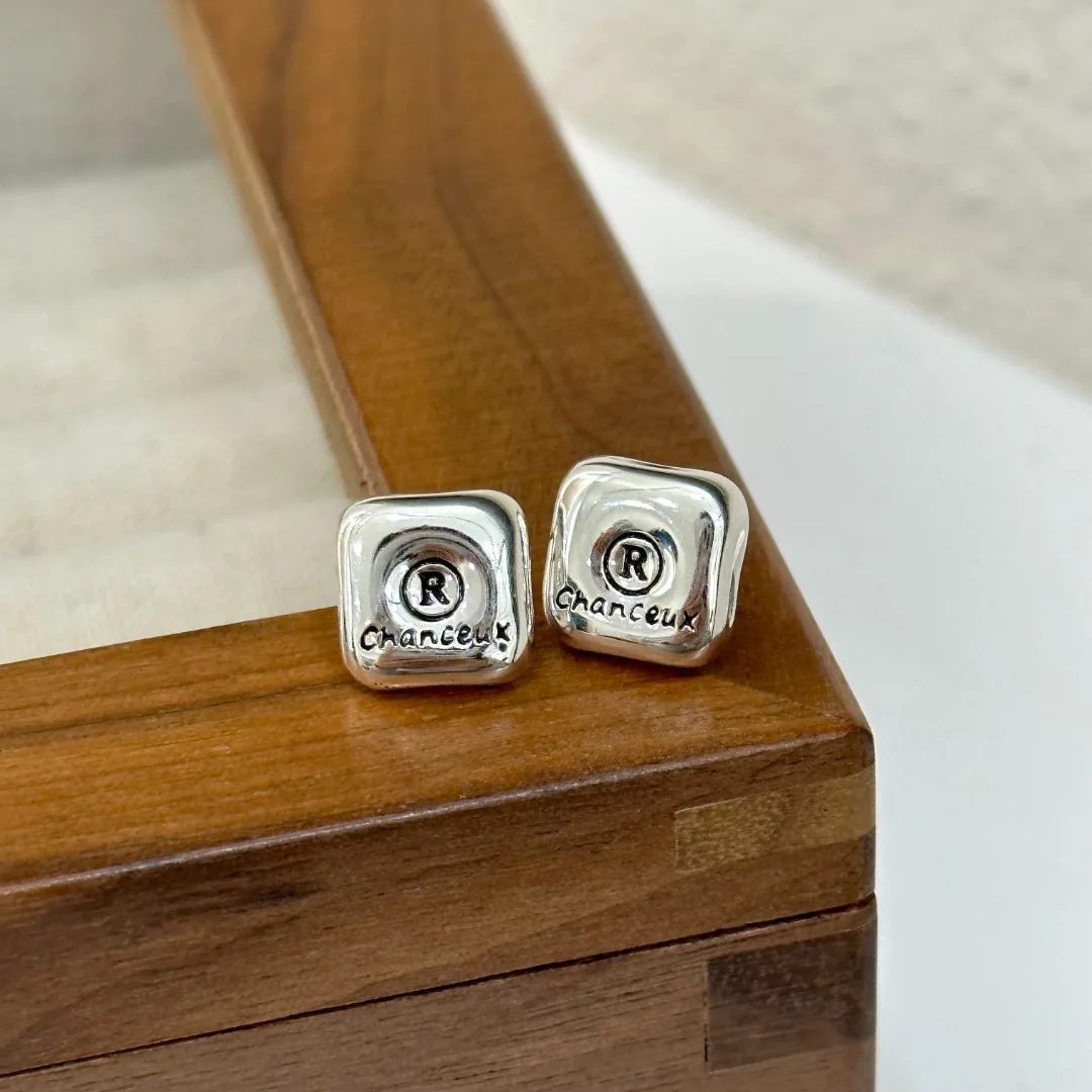 

Модные серьги на удачу с надписью и логотипом для женщин, серебро 2023 пробы, квадратные серьги, ювелирные изделия для молодых девушек, корейская мода, очаровательные Роскошные