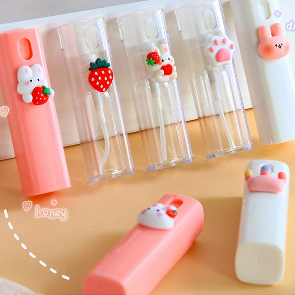 

1 PC 10ML Cartoon Printed Transparent Empty Spray Bottles Plastic Mini Cosmetic Containers Refillable Bottle Perfume Atomizer