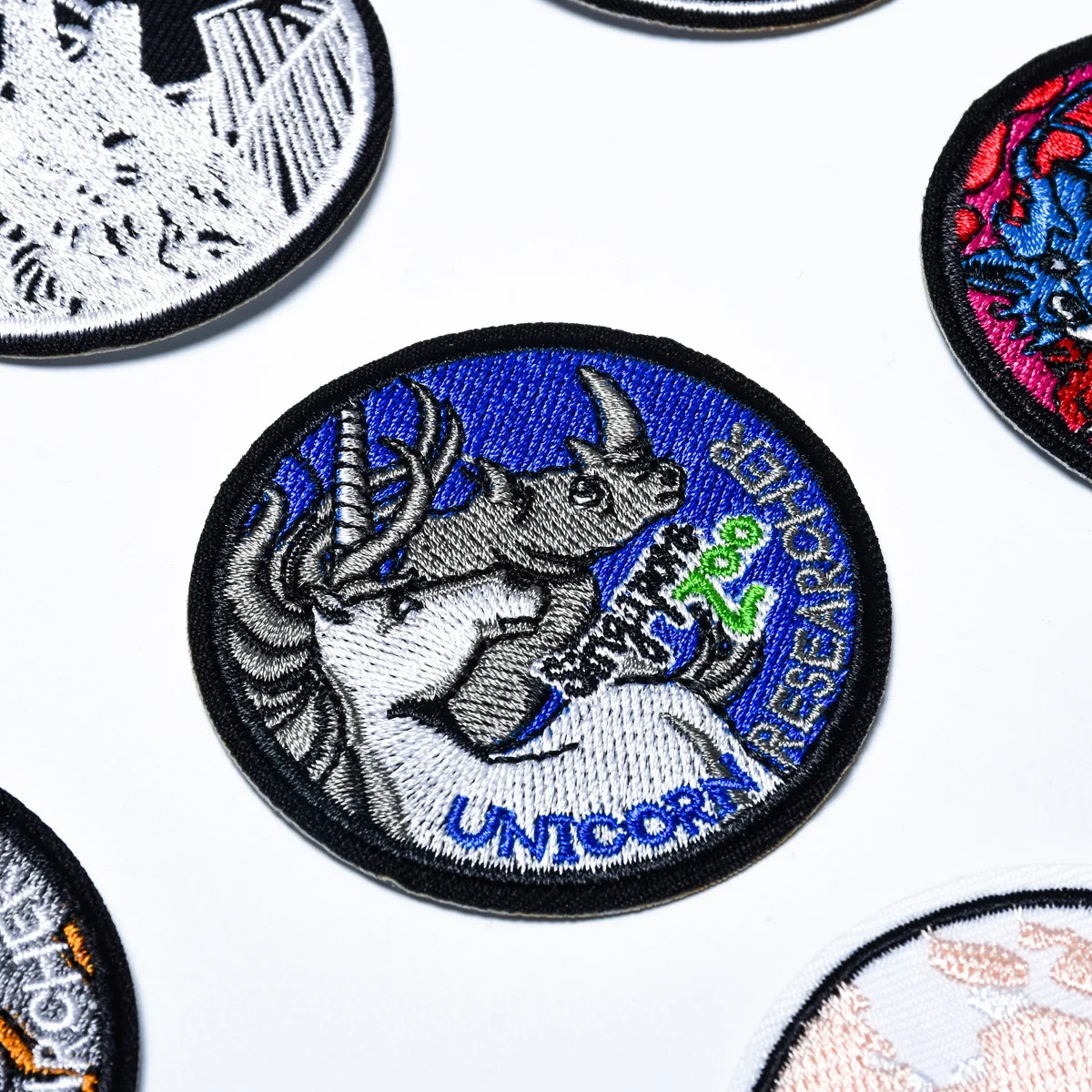 Новая круглая вышивка патч для глажки одежды своими руками ремонт отверстий