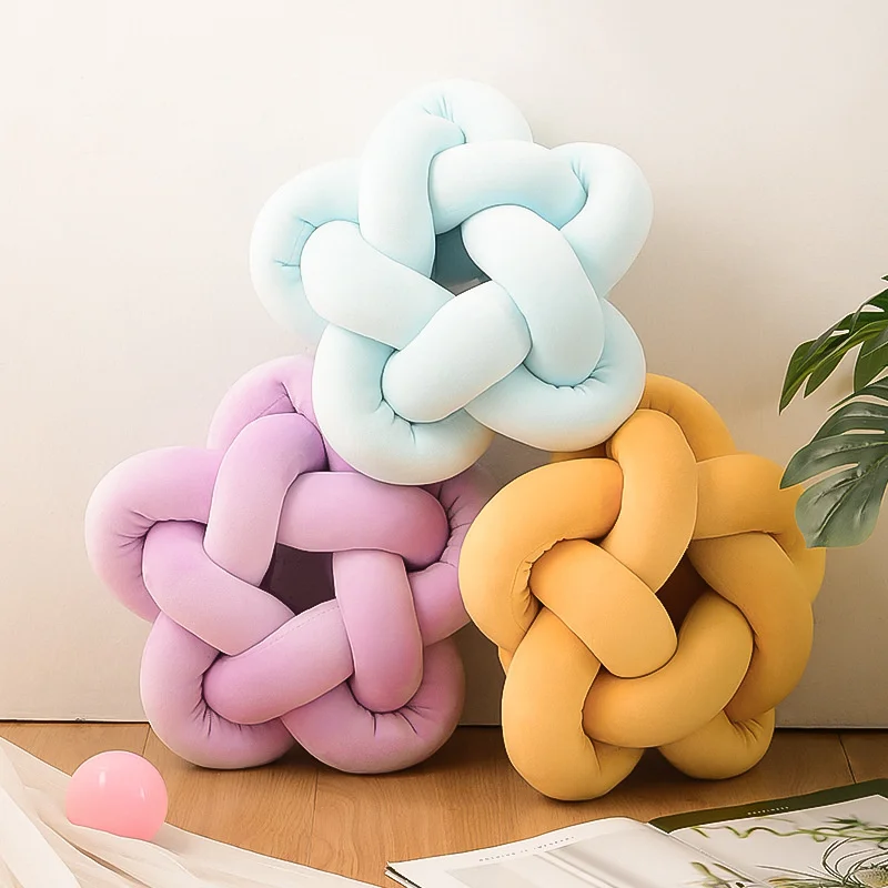 

30CM Ins Color Star Knoted Cushion Ring Sofa Throw Pillow Nordic Bedroom Hand Woven Soft Plush Ball Decoration For Living Room