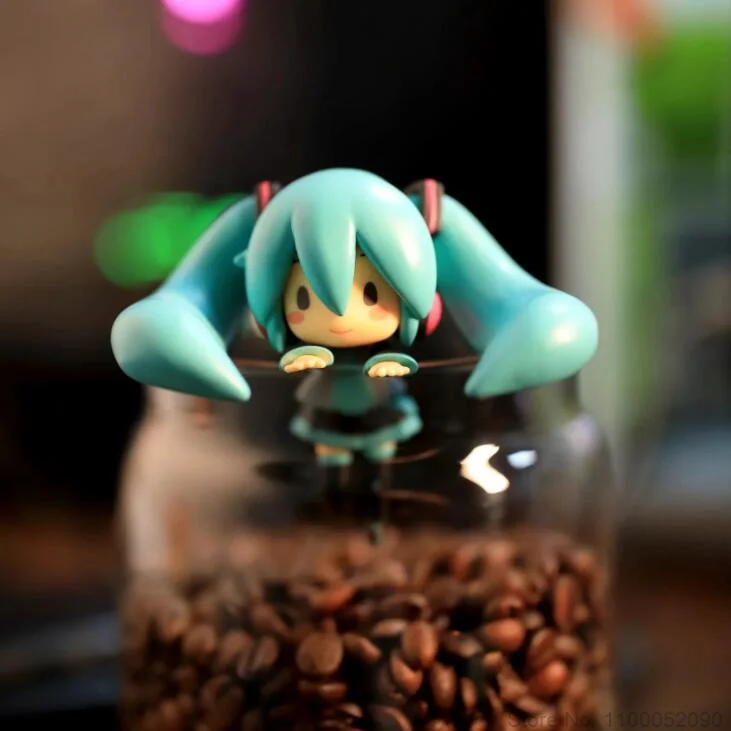 

7.5cm Bandai Hatsune Miku Q Version Cute Figure Toys Cup Decoration PVC Doll Model Toys Car Decoration Interior Decoration