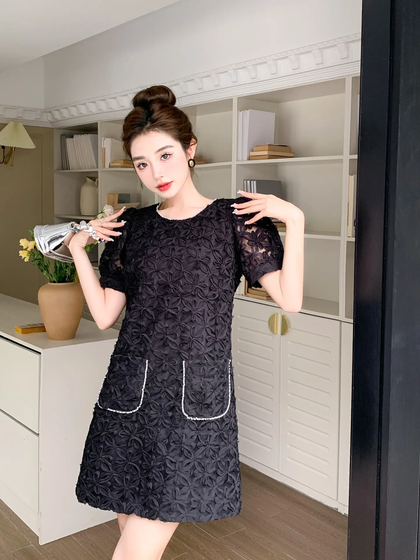 2023 spring and summer women's clothing fashion new round Neck Dress 0526