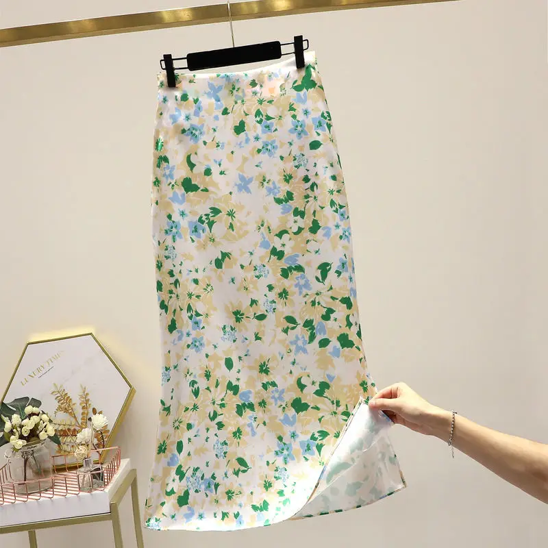 

Женская атласная юбка-трапеция средней длины, нежная трапециевидная юбка с запахом и принтом рыбий хвост, атласная юбка с запахом, лето 2023