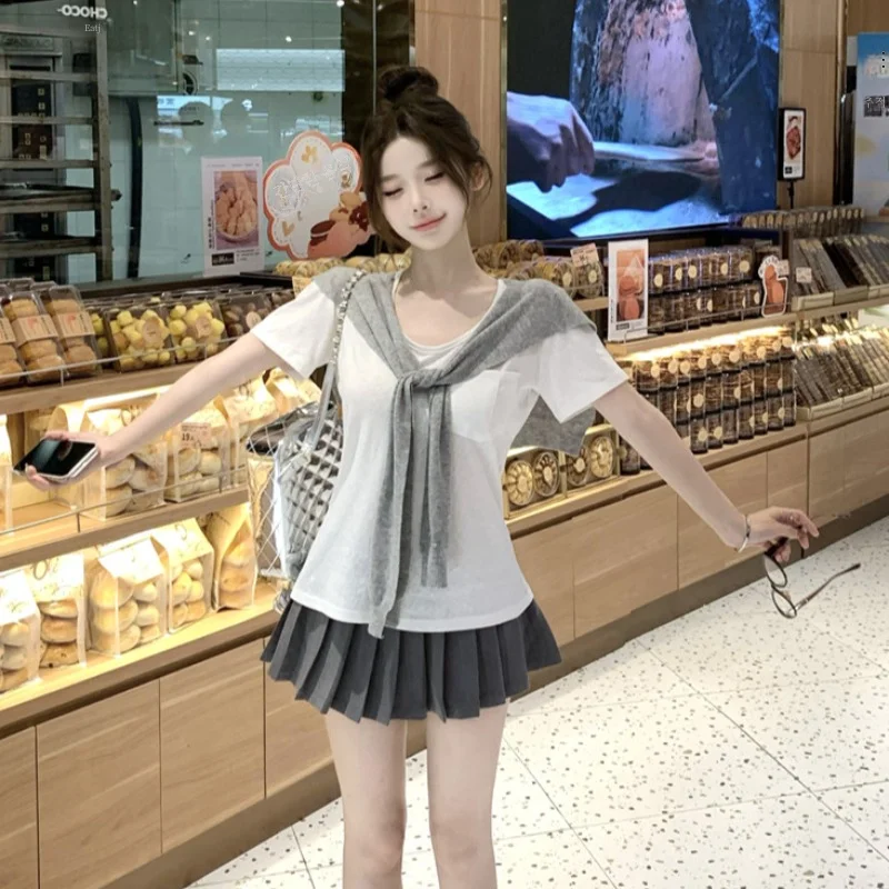 Однотонная футболка с коротким рукавом летний белый топ в стиле преппи вязаная