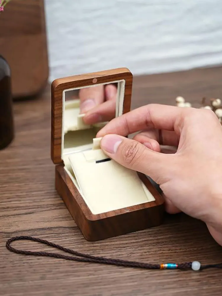 

Solid wood jewelry storage box rings necklaces earrings pendants bracelets vintage jewelry small box portable exquisite