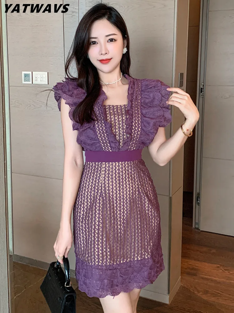 

Женское платье с V-образным вырезом, пышными рукавами и V-образным вырезом