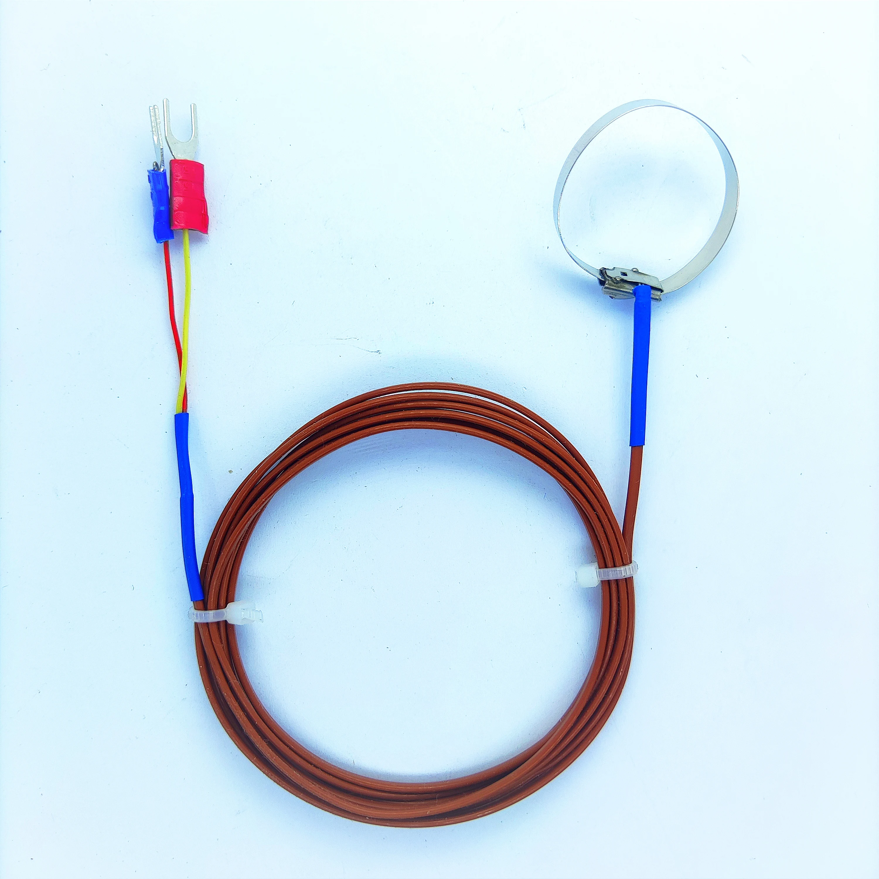 Рисунок 3 - Термопара типа K T типа J