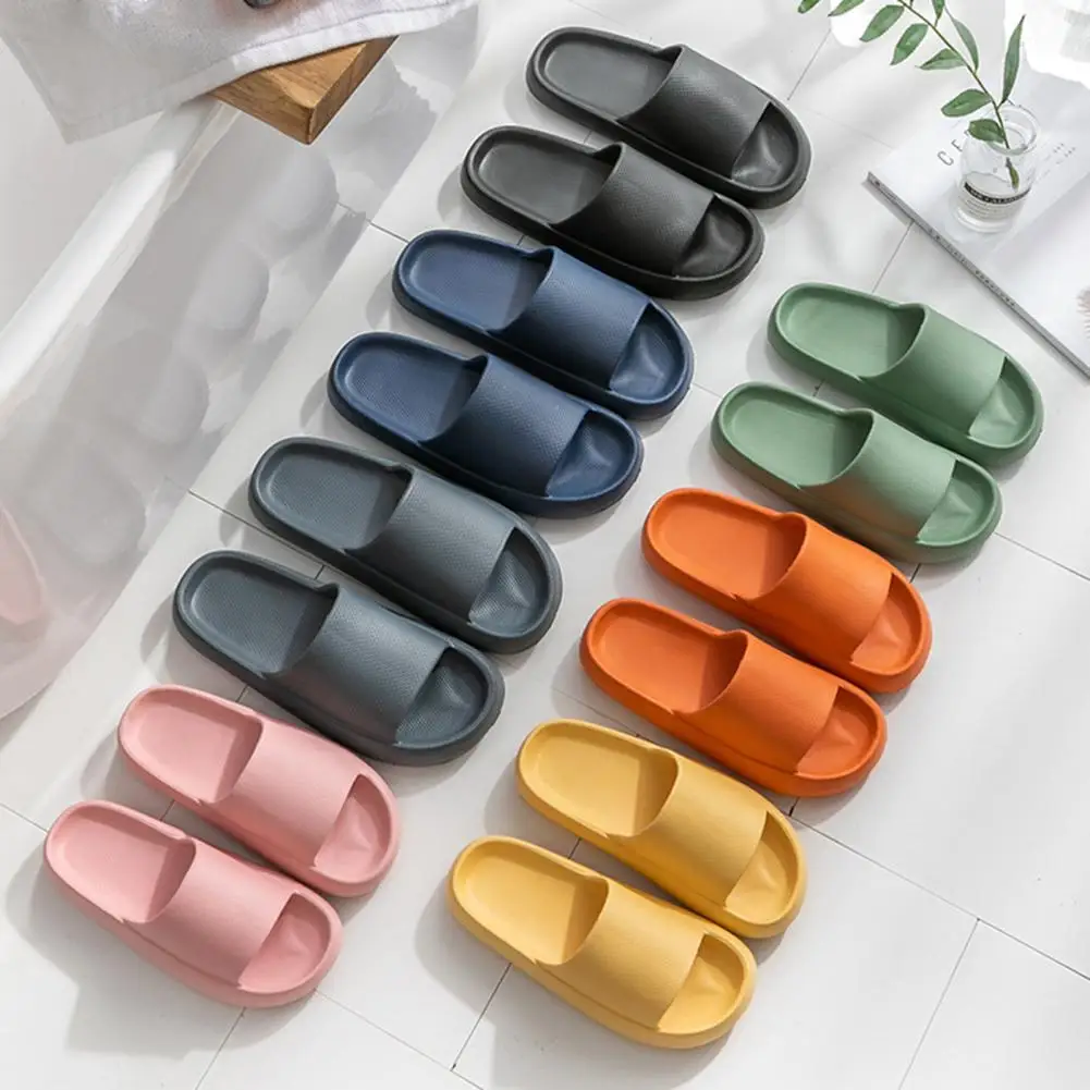 

1 Pair Couple Slippers Trendy Men Women Flat Heel Non-slip Slip-On Sandals for Outdoor Unisex Slippers Shower Slippers