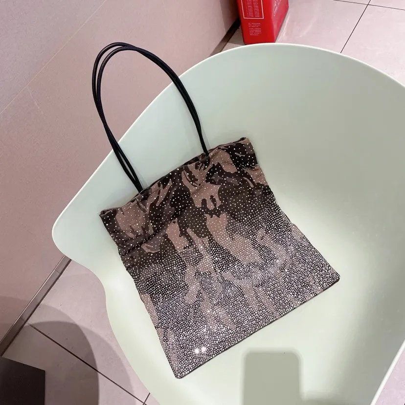 

Designer Rhinestones Shoulder Bags for Women 2022 Luxury Diamonds Tote Bag Women Bag Gradient Canvas Shopper Purses Handbags New