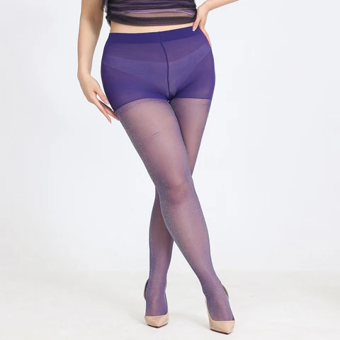 Жас қыздардың жалаңаш суреттері