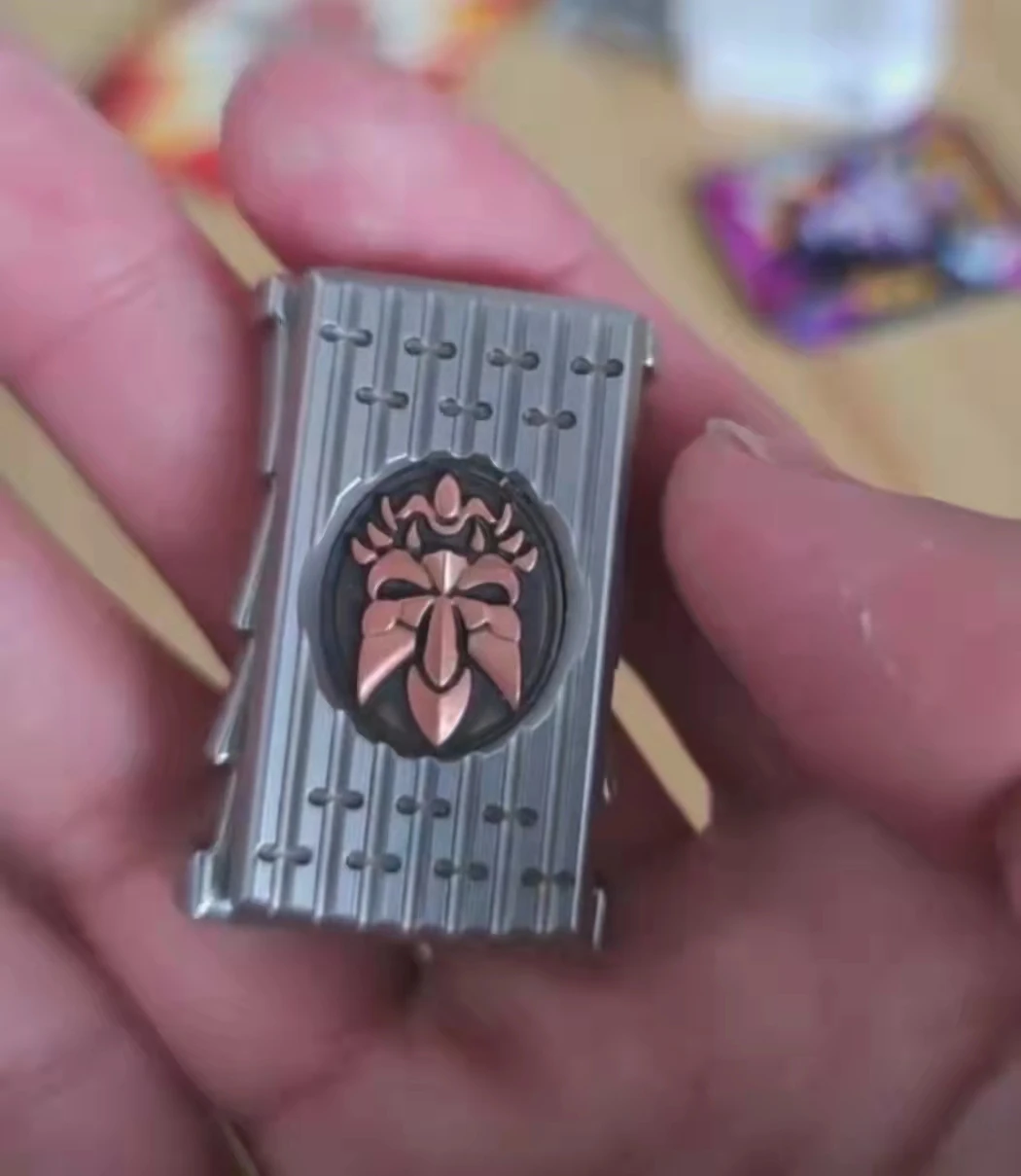 

Подержанный, не возвращаемый и не сменный, для повседневного использования, защитный, ветрозащитный, с изображением призрака, металлическа...