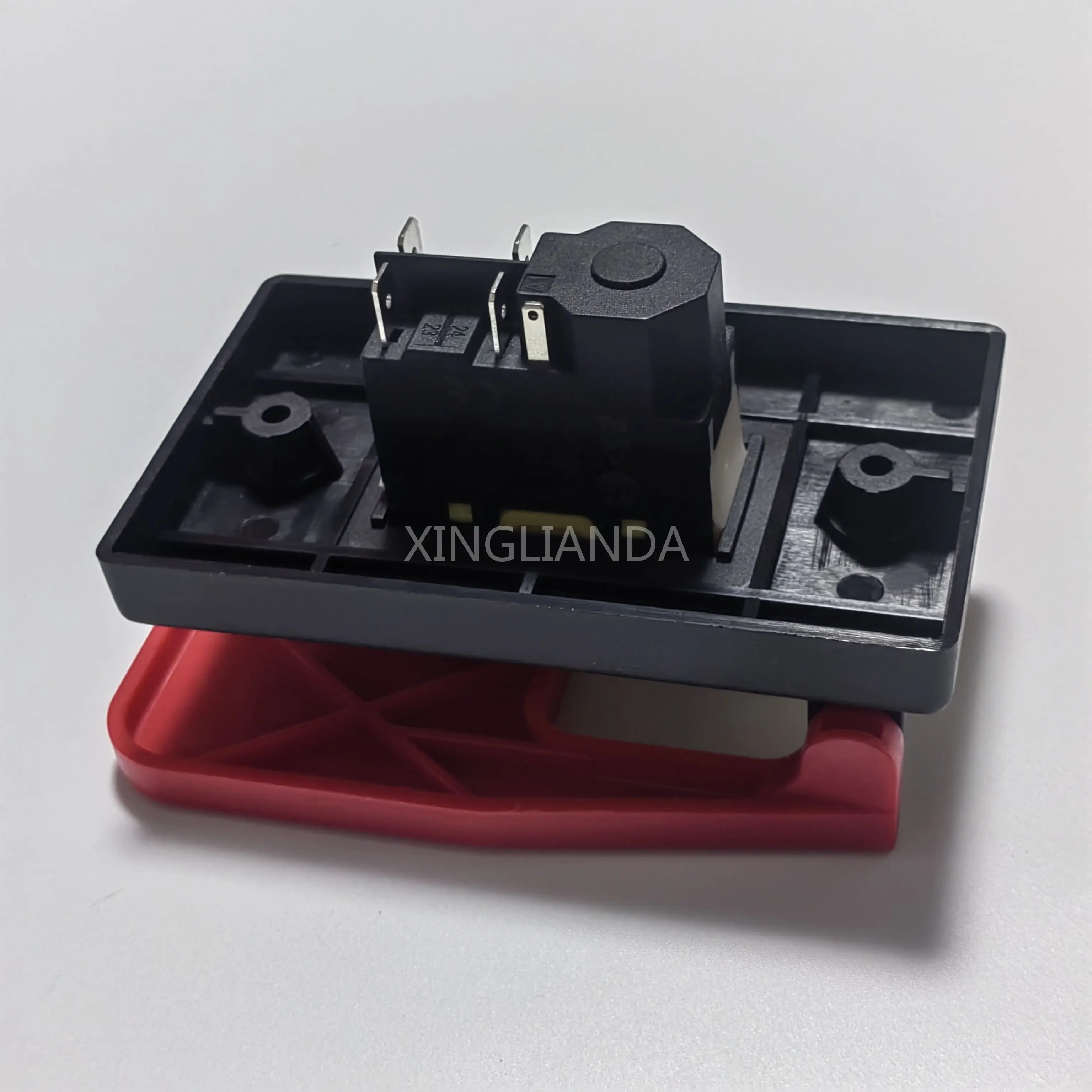 KJD17B-16 220 В-240 В 16 А 5E4 5-контактные настольные пилы Электромагнитный кнопочный