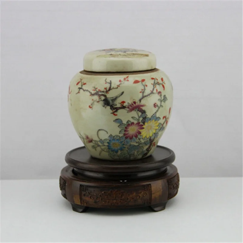 

China antique Porcelain QING TONGZHI Pastel Flower bird Lid Tea Caddy Jar Pot