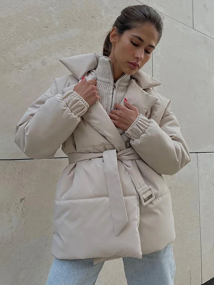 Осенне-зимние утепленные хлопковые куртки с лацканами