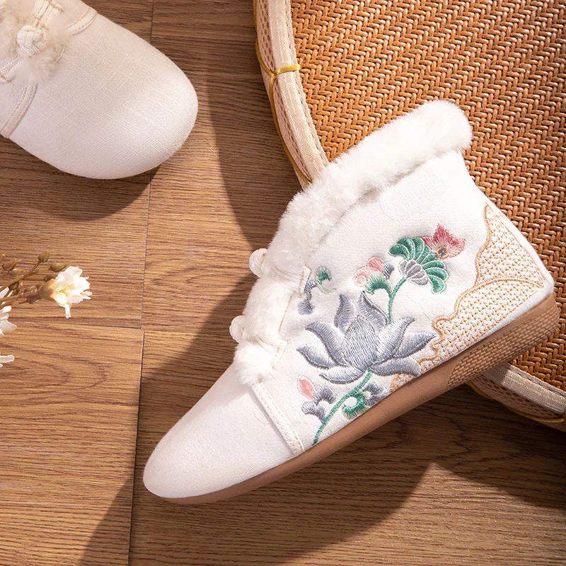 Chinese Style Winter Warm Hand Woven Short Plush Flower Embroidered Short Boots Costume National Home Shoes Outdoor
