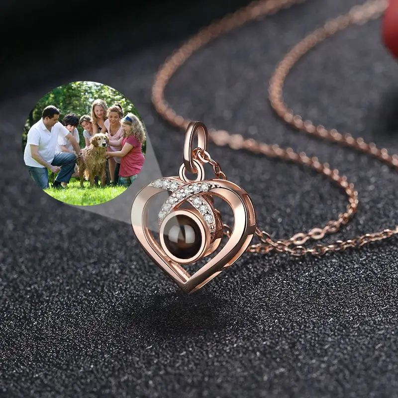 Custom Photo Necklaces Love Heart Projection Photo Necklace for Women Girlfriend Mom Pendant Birthday Gift 2023 Fashion Jewelry