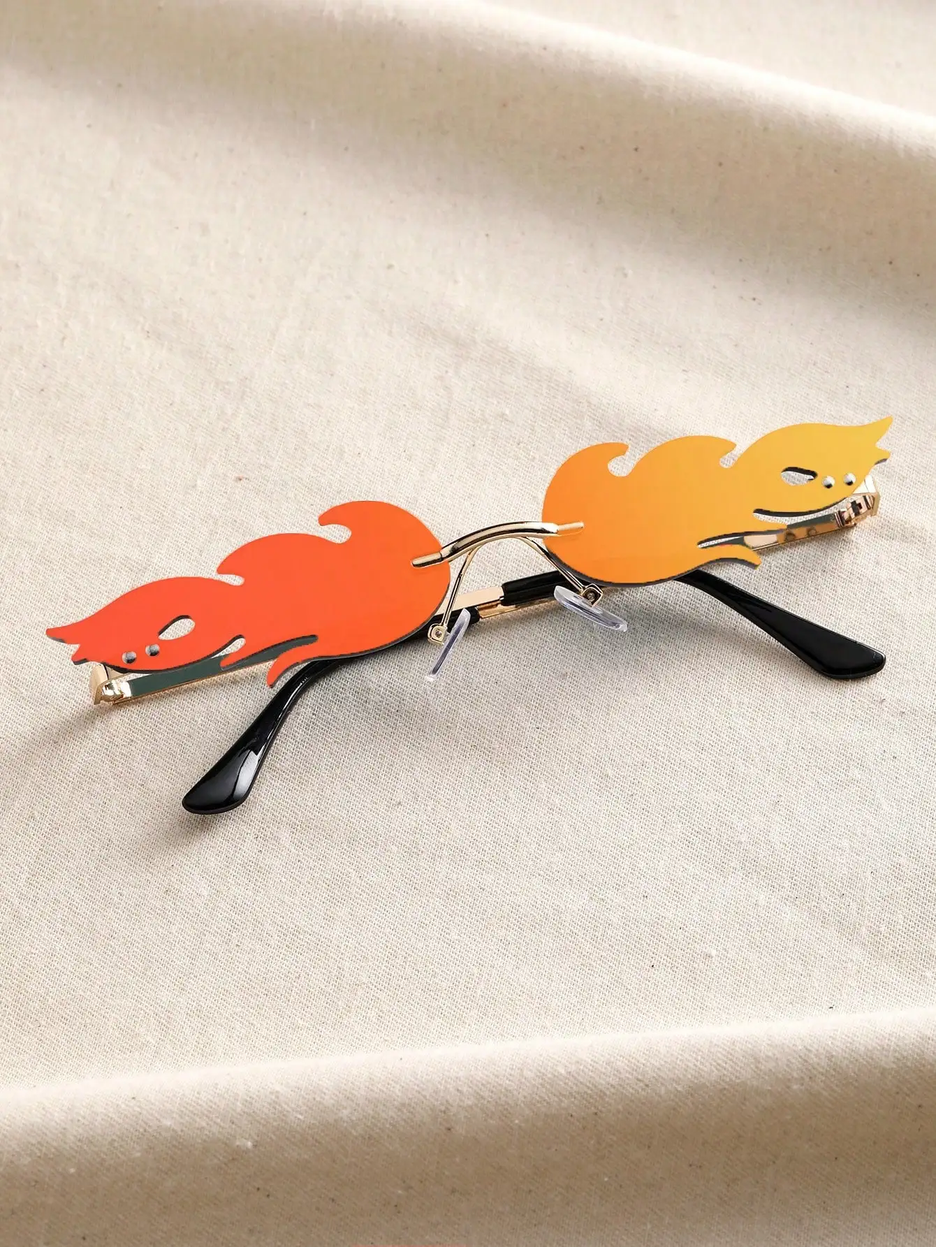 1 шт. унисекс металлические модные солнцезащитные очки в форме пламени для