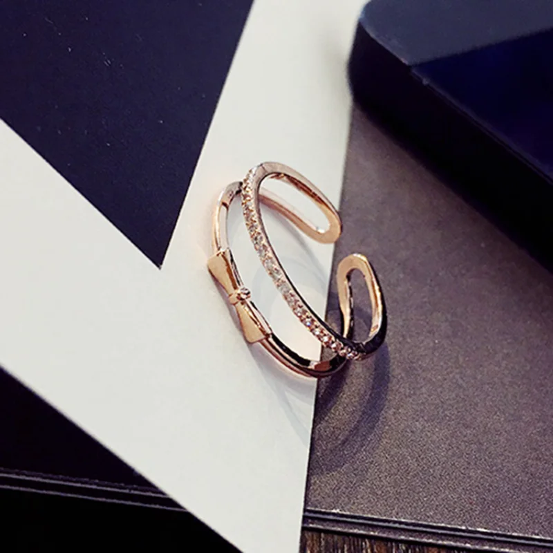 

Elegant Women Fashion Rose Gold Color Simple Round Geometry White Stone Rings for Women Wedding Engagement Jewelry