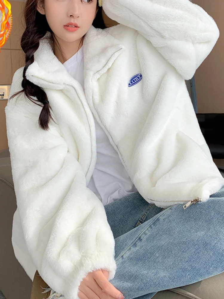 

White Fleece Clothes Women New Fashion Plush Coat Thick Winter Pockets Jacket Loose Warm Zipper Clothing Oversize Quilted Coat