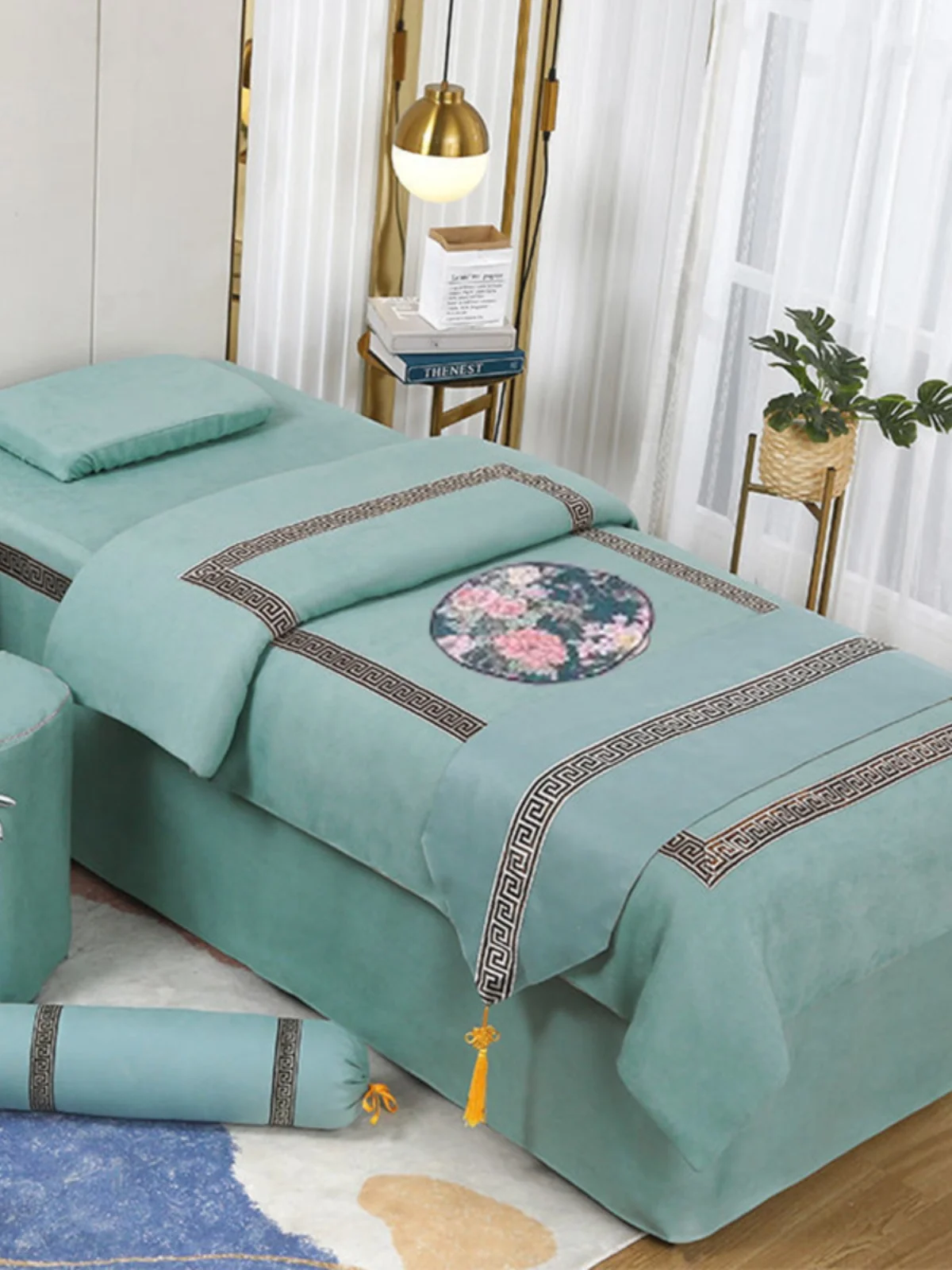 Покрывало Beau комплект из четырех предметов новое массажное постельное белье