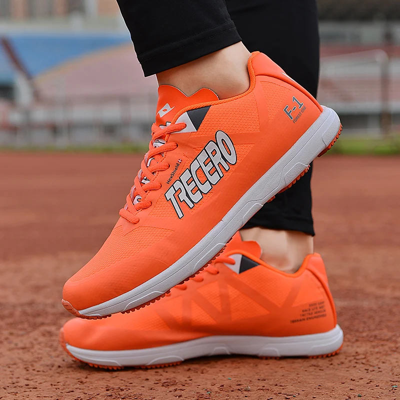 Men's Nailless Golf Shoes Breathable Outdoor Training Shoes for Track and Field In Spring and Summer Men's Golf Training Shoes