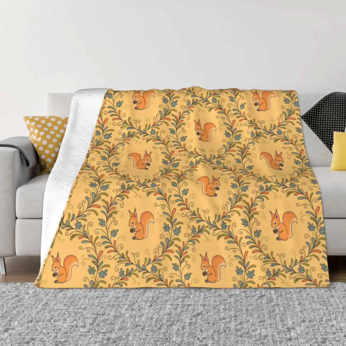 Joyful Funny Squirrel Blanket Coral Fleece Plush Textile Decor Animal Thin Throw Blanket for Sofa Office Plush Thin Quilt