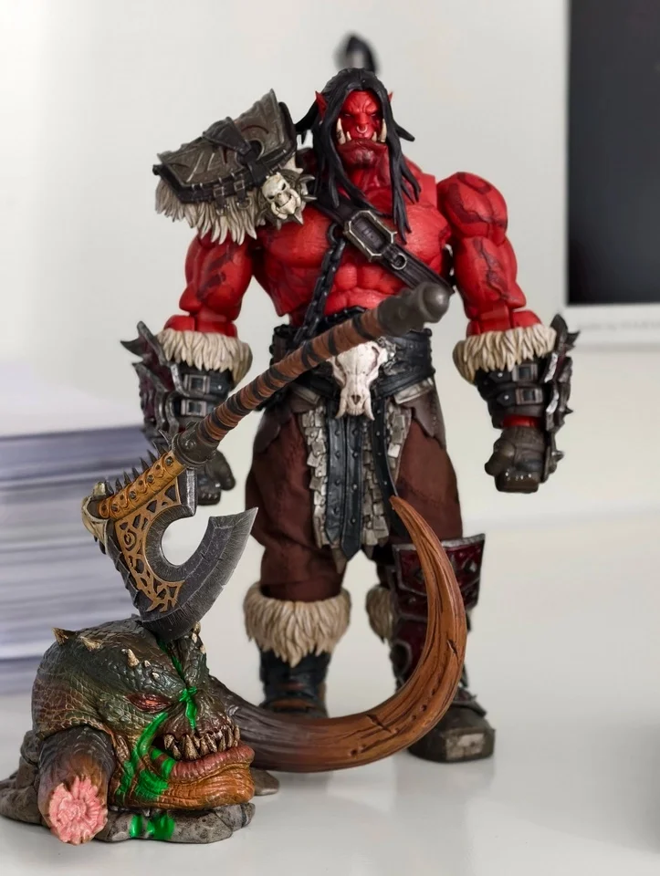 В наличии: Коллекционная фигурка оркского воина-военачальника Орды Grommash Hellscream (серия Hero Toys Fel Energy) – игрушка-подарок (art.: 3920dc1cd126b) - 3920dc1cd126b