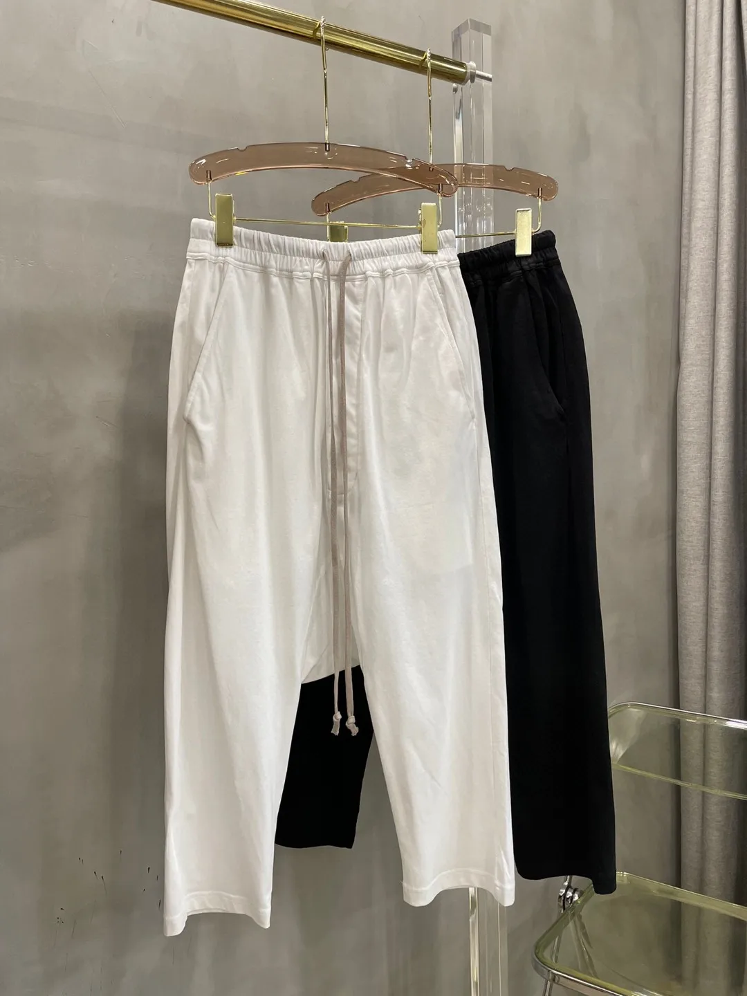 New women's clothing for spring And summer 2023 Classic Harlan Cotton Cropped Casual Trousers 0422