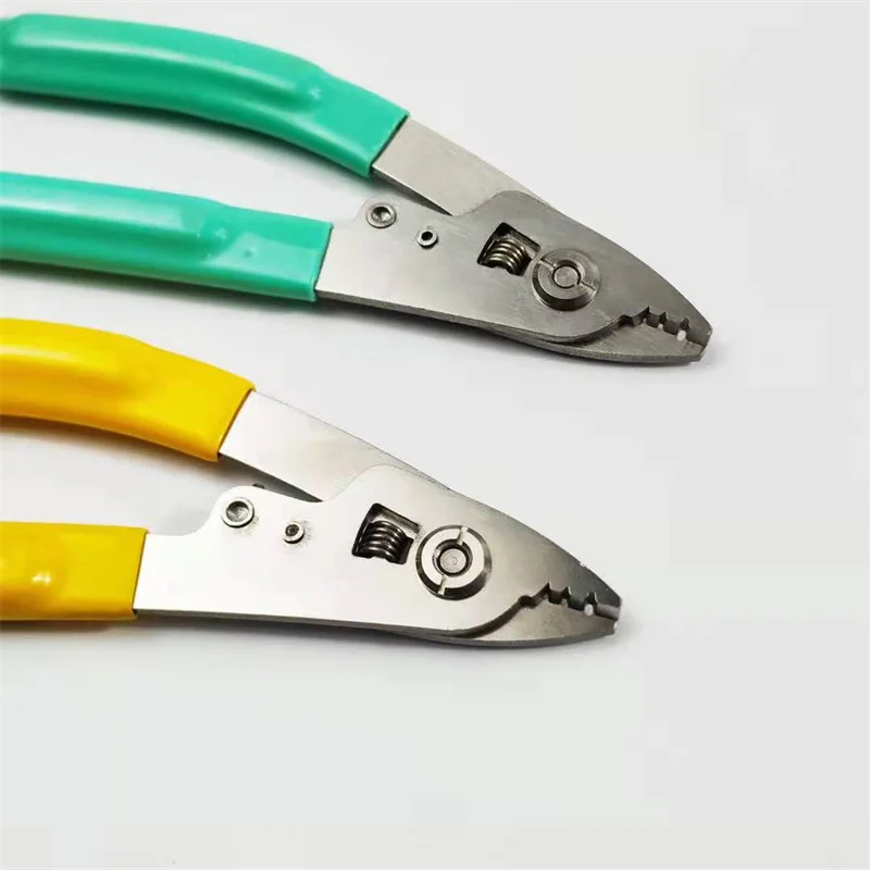 CFS-2 CFS-3 Stainless Steel Three-port Fiber Stripping Pliers FTTH Tool Optic Wire Stripper CFS2 CFS3 Made in China