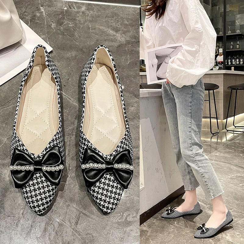 

Женские туфли с острым носком, на низком каблуке